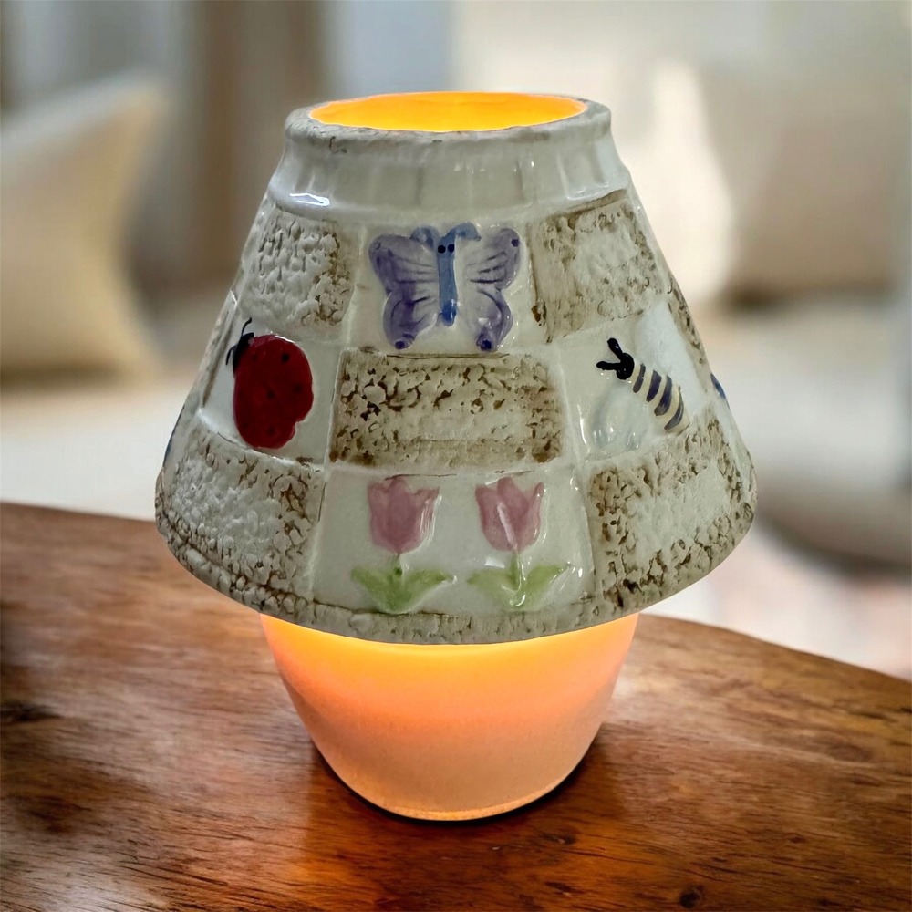 NEW Candle Lite‎ Vanilla Candle & Ceramic Lamp Shade Butterfly Tulip Bee Ladybug